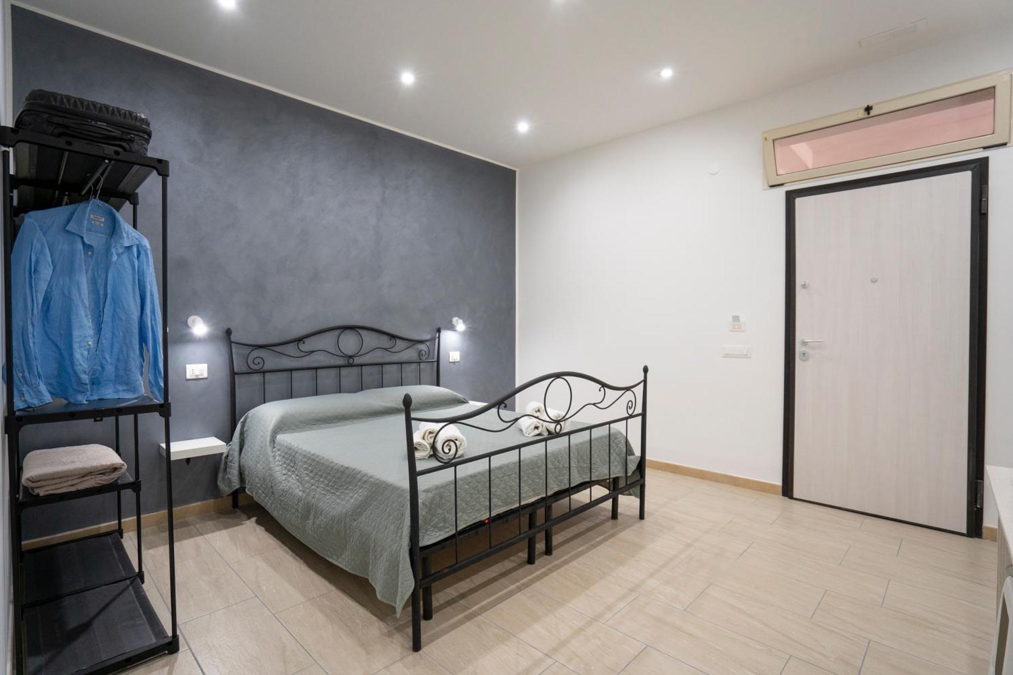 Saverio'S Apartment Tropea Exterior photo